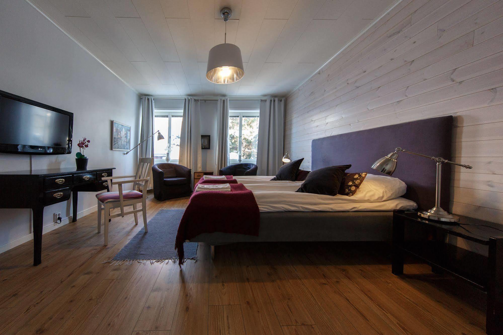 Hotell Pilen 우메오 외부 사진