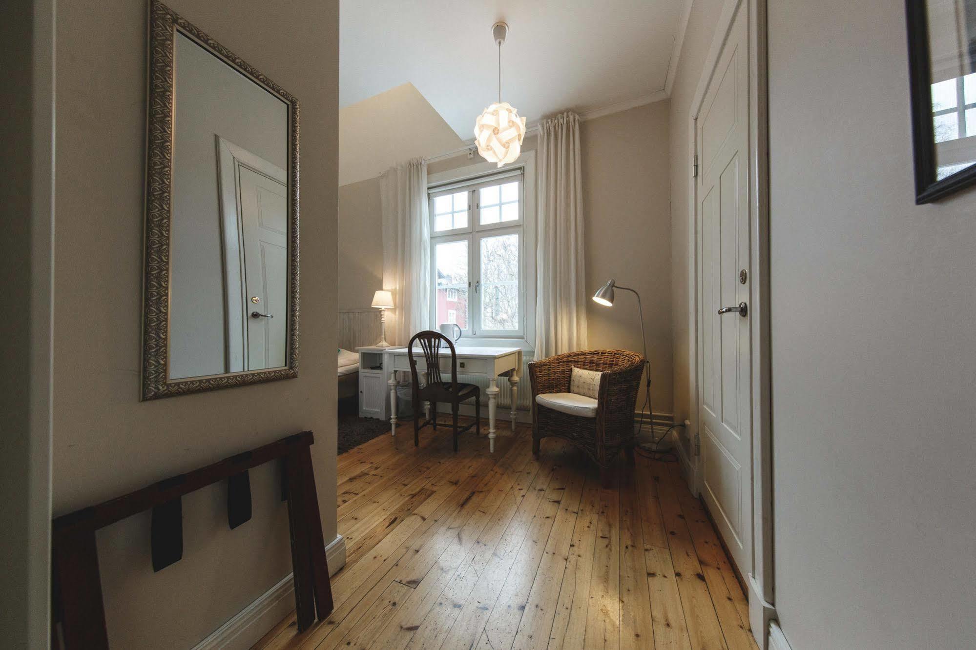 Hotell Pilen 우메오 외부 사진